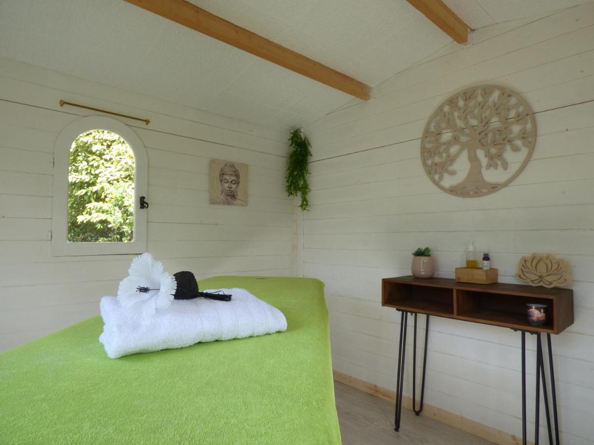 Apartment Cezanne With Heated Pool And Private Garden Chateauneuf-Grasse Bagian luar foto
